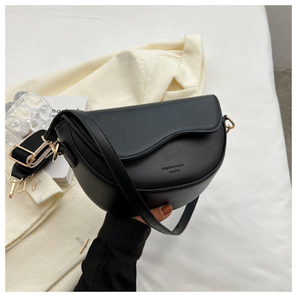 Skuldertaske Axillary Pouch SORT black