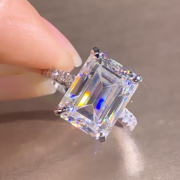 Zirkonringer Mote ring STØRRELSE 9 STØRRELSE 9 size 9
