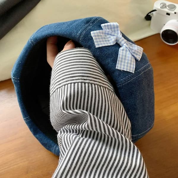 Denim Baskerhatt Målarhatt BLÅ ROSETT blue bow-bow