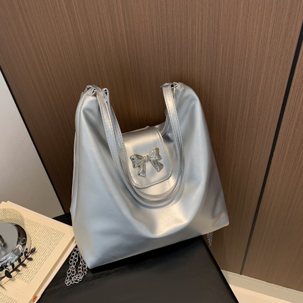 Båge Handväska Tote Bag SILVER Silver