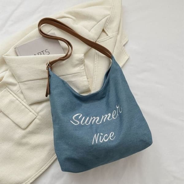 Axelväska Tote Bag LJUSBLÅ Light blue