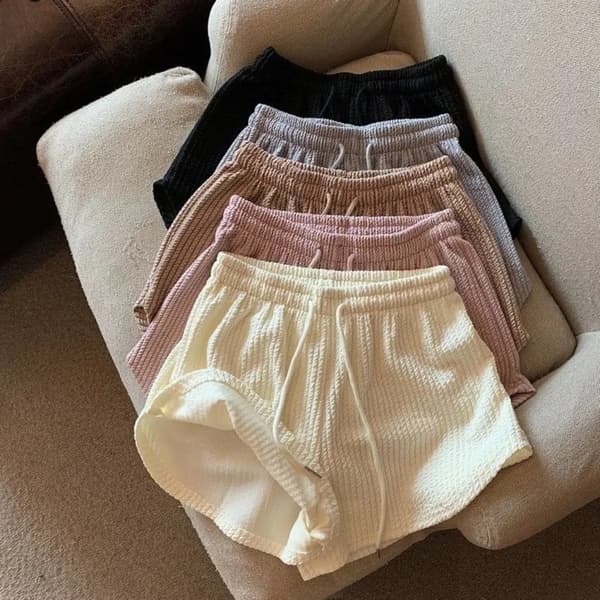 Urheilushortsit Hot Pantsit MUSTA M Black M