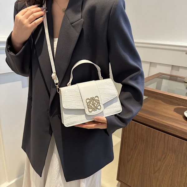 Small Crossbody Bags Käsilaukku MUSTA black