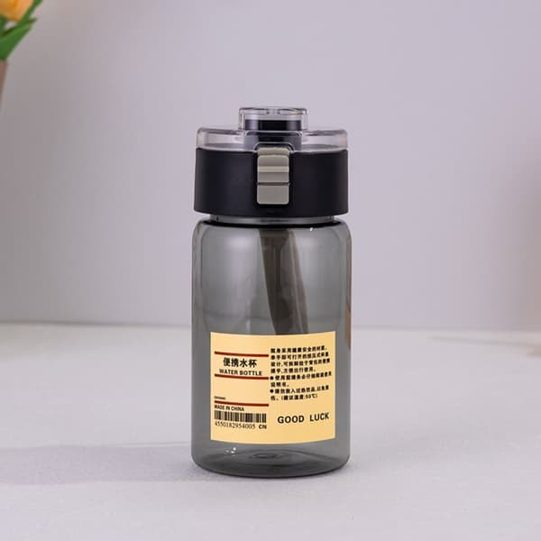 Vattenflaska Plast Praktisk Kopp VIT 800ML white 800ml