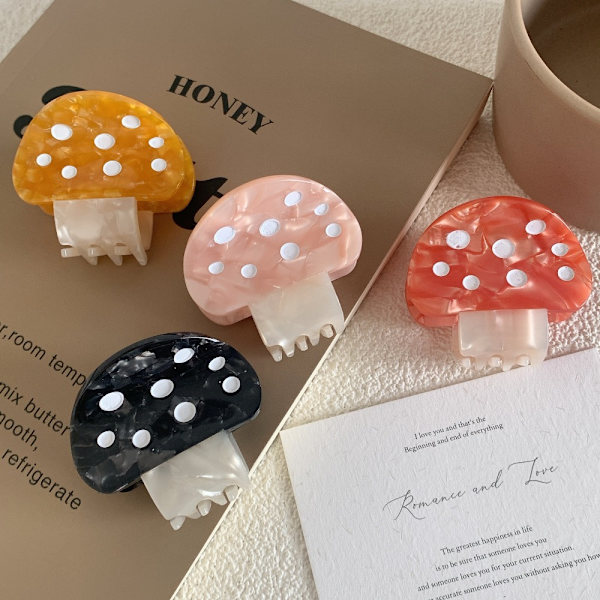 Mushroom Clip Shark Hair Clips SORT Black