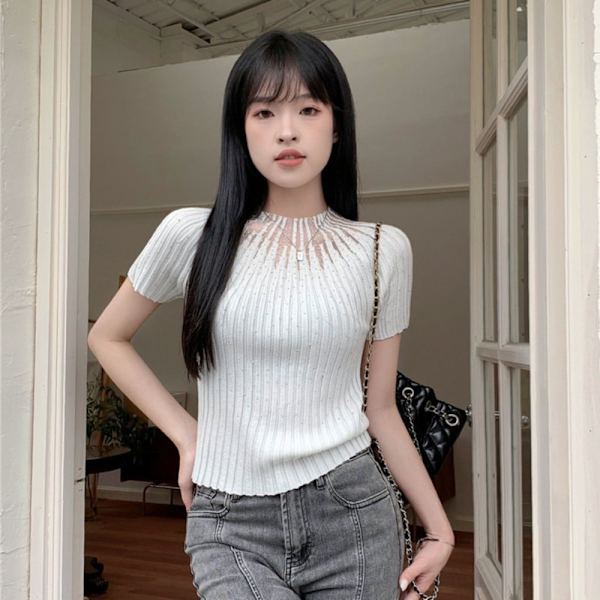 Kort T-shirt med diamantbesat hule korte ærmer ABRIKOS apricot
