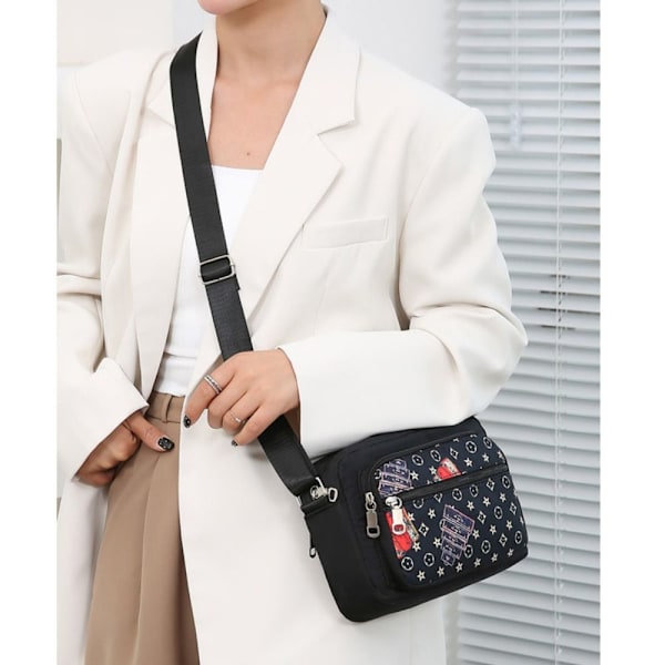 Crossbody Bag Olkalaukku 3 3 3