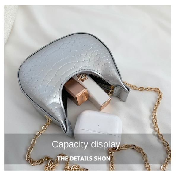 Crossbody-väska Månformad väska SILVER silver