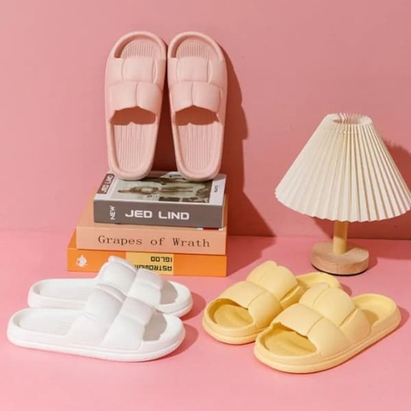 Cloud Tofflor Sandaler VIT 36-37 STORLEK white 36-37 Size