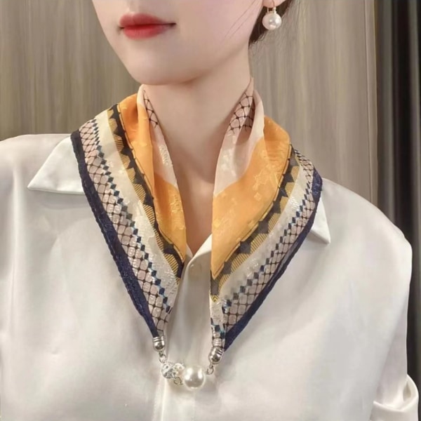 Halsdukar Tunn sidenscarf B B B