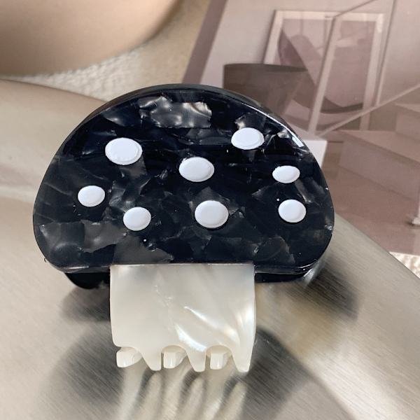Mushroom Clip Shark Hair Clips SORT Black