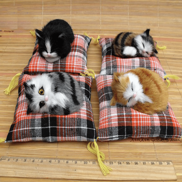 Simulering Liggende Katte Dukke Mini Sovende Katte Pynt Open Eyes Cat