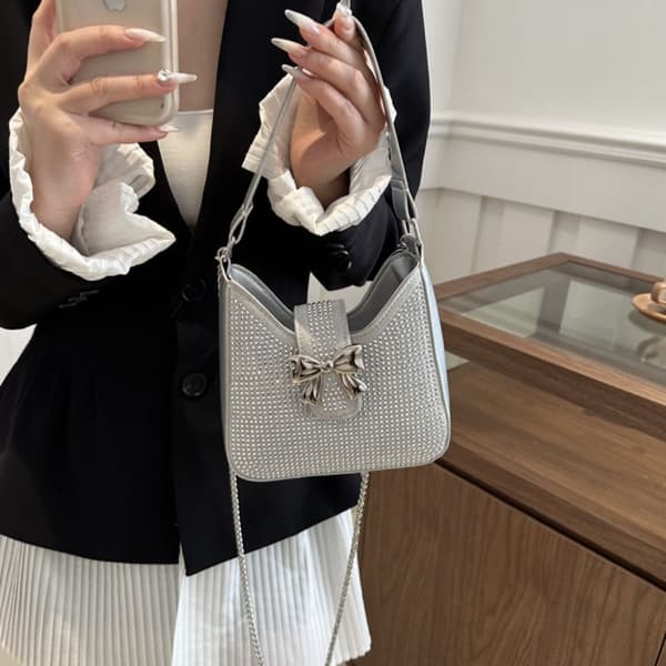 Skuldertaske Underarmstaske SØLV Silver