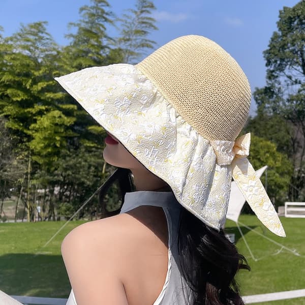 Solhatt Solskjermingshatt LYS GUL light yellow