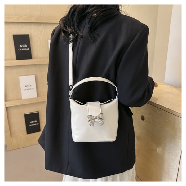Bow Hand Bag Bucket Bag VIT White