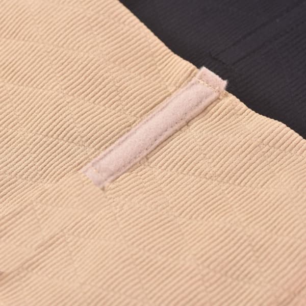 Muotoilevat alushousut stringit MUSTA L black L