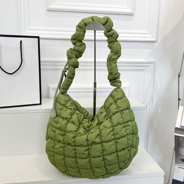 Tikattu ostoskassi naisille Puffer-ostoskassi MUSTA Black