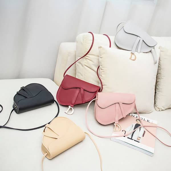 Crossbody-väska Underarmsväskor ROSA Pink
