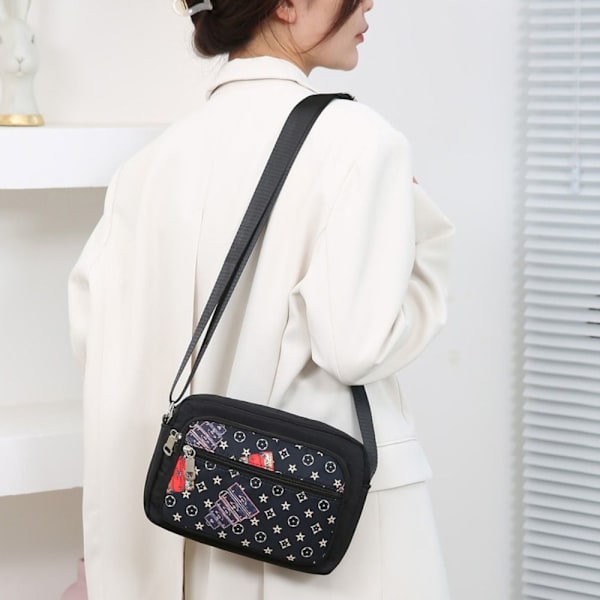 Crossbody Bag Olkalaukku 3 3 3