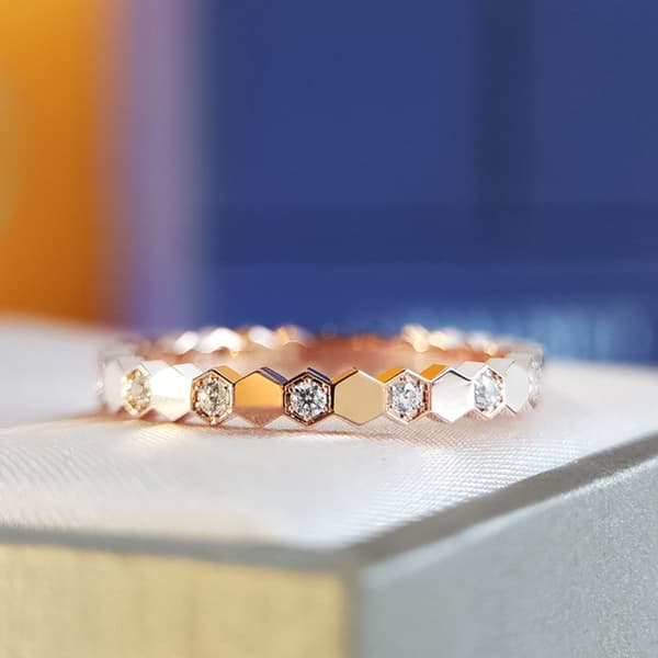 Honeycomb Mote Ring Evighetsring A A A