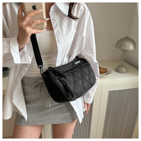Axelväska Messenger Bag VIT White