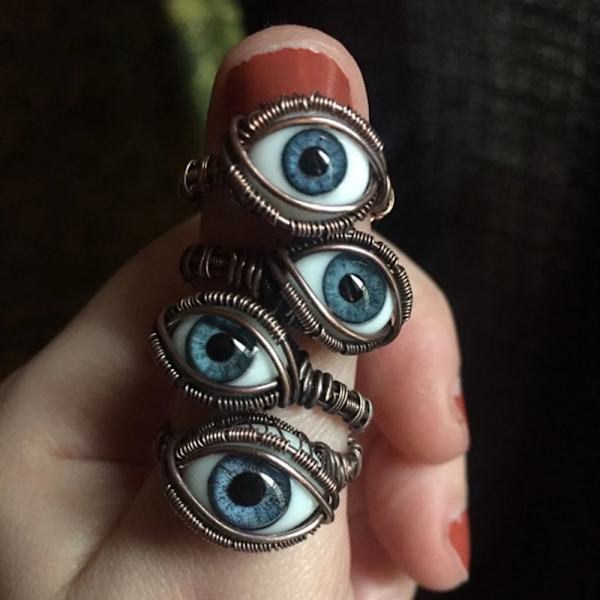 Vågnende Øje Ring GRÅ grey