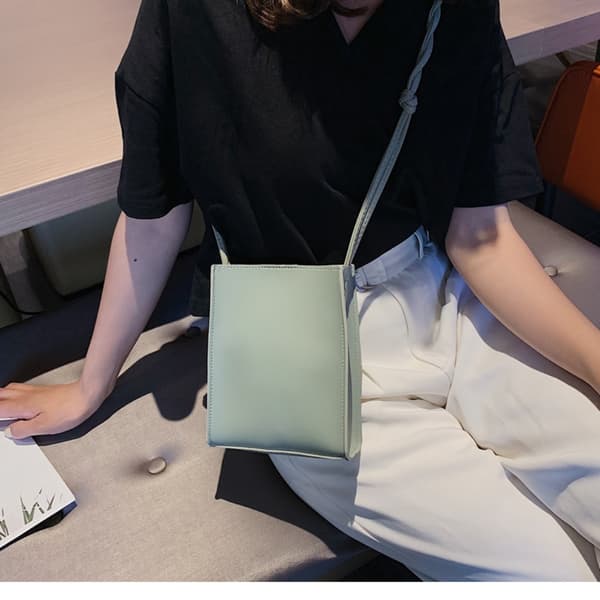 Skulderveske Messenger Bag MØRKEGRØNN Dark Green