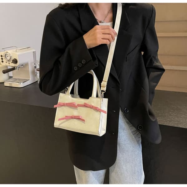 Rosett Axelväska Budväska BEIGE Beige
