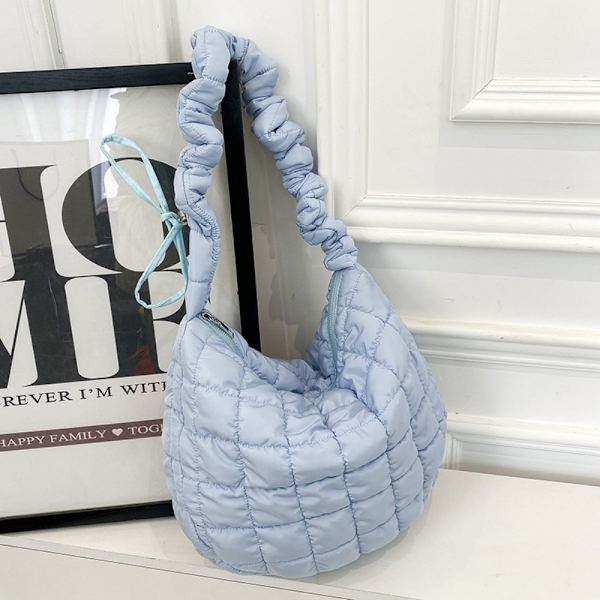 Tikattu kangalaukku naisille Puffer-kangaskassi VAALEENSININEN Light Blue