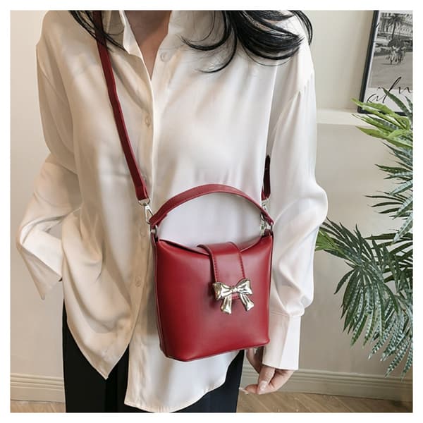 Bow Handväska Bucket Bag VIT White