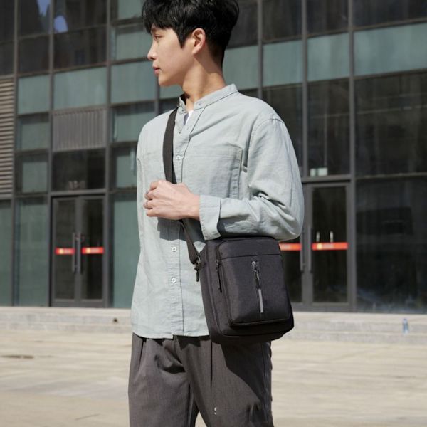 Crossbody Bag Axelväska GRÅ grey