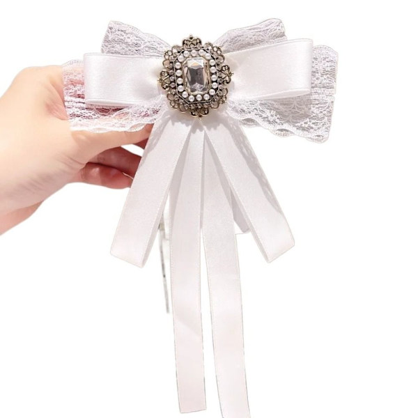 Fluga Spets Bowknot Broscher A A A