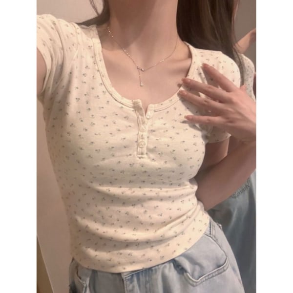 T-paita Kesätoppi SSHORT SLEEVES LYHYTHIHAT SShort Sleeves