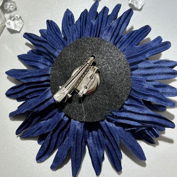Stor Blomster Broche Corsage KHAKI Khaki