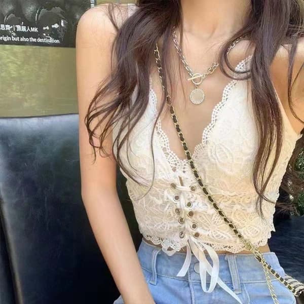 Naisten pitsiset crop topit 2 2 2