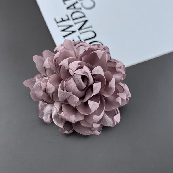 Stor Blomsterbrosch Slagstift VINRÖD wine red