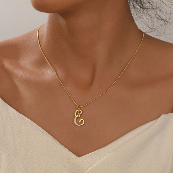 Initialt halsband Bokstavshalsband R R R