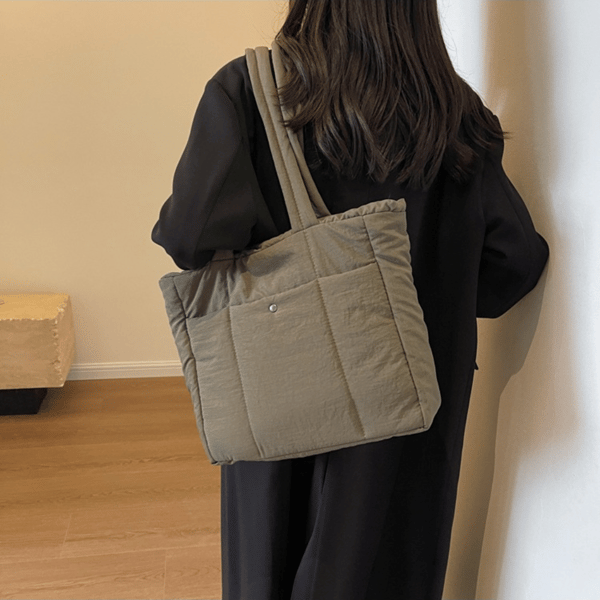 Puffig tygväska KAKI Khaki