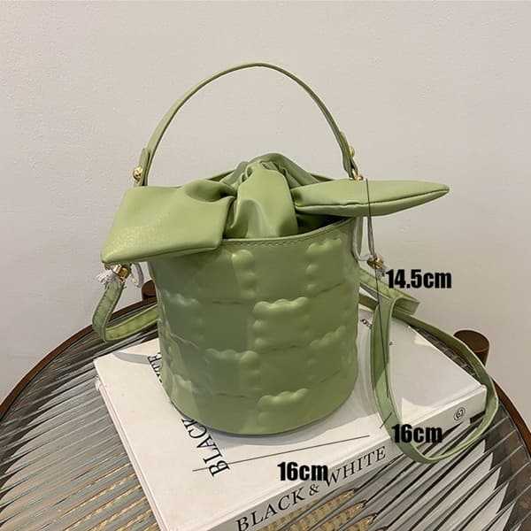 Ledig Bucket Bag Stor Sling Bag VIT white