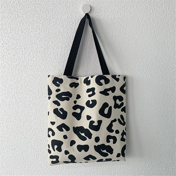 Olkakassit Käsilaukut A A A