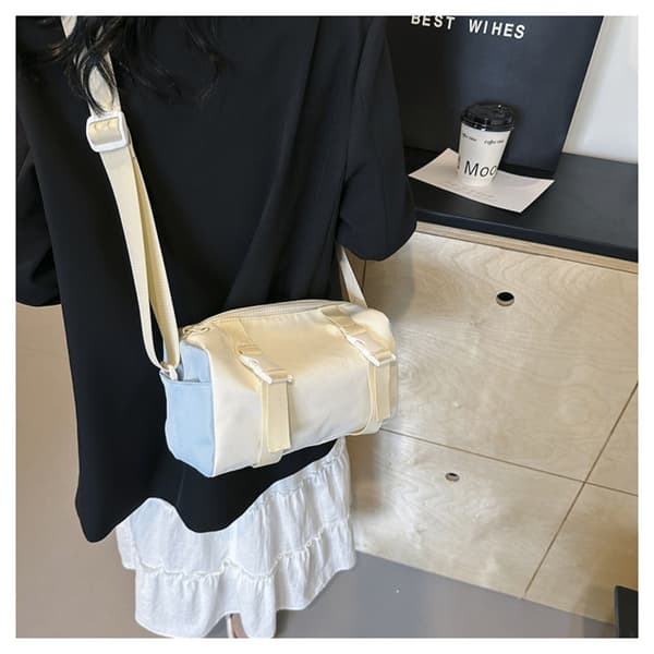 Skulderveske Messenger Bag SVART Black