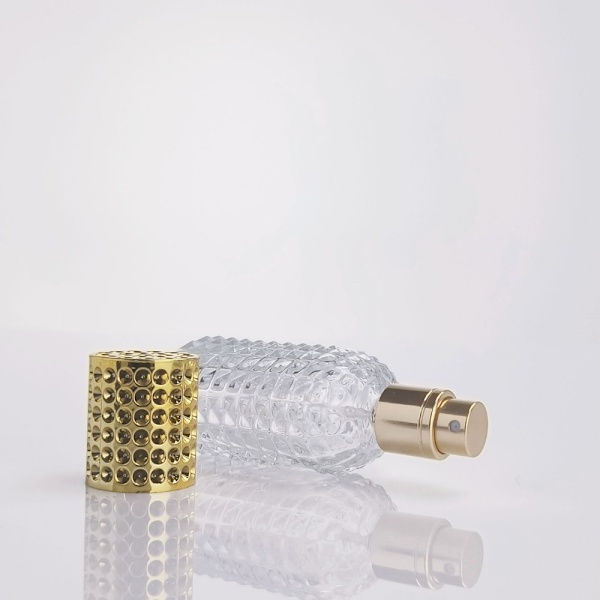 Suihkepullo hajuvesisuihkepullo GOLD 50ml Gold 50ml