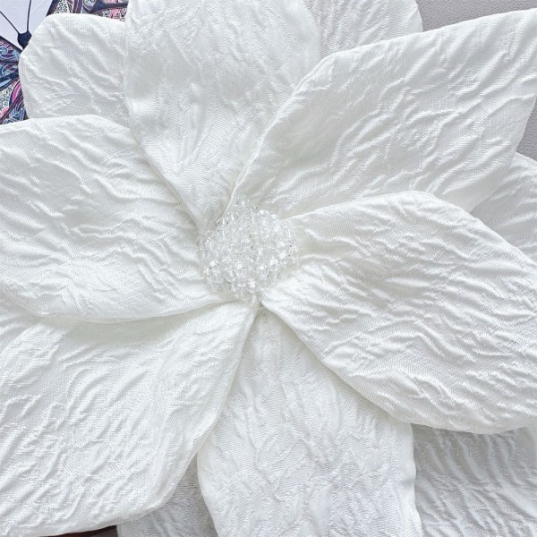 Käsintehty DIY helmikoriste kukka Naisten vaatteet Asusteet VALKOINEN White