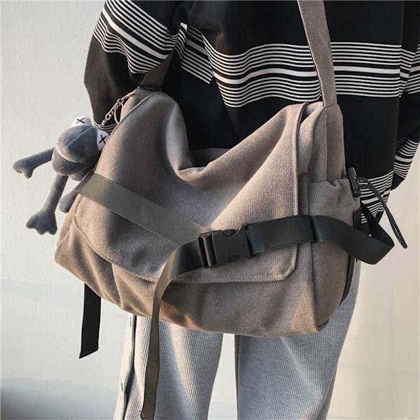 Nylon Crossbody Bag Messenger Laukut RUSKEA, RIIPPUUS brown with pendant-with pendant
