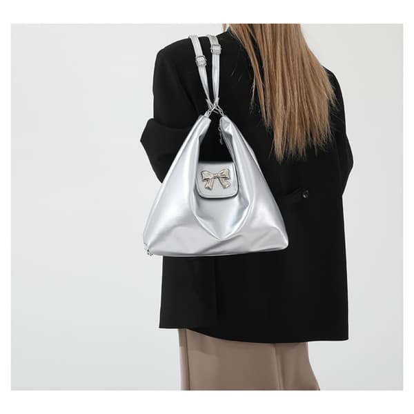 Rusetti-käsilaukku, kantokassi VALKOINEN White