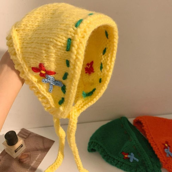 Virkad huvudduk Triangelscarf KAFFE coffee