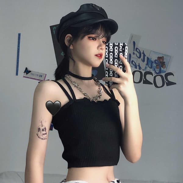 Neulottu Sling Toppi MUSTA Black