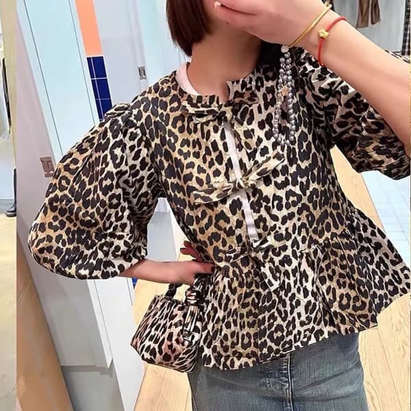 Leopardmønstret kortermet skjorte LEOPARDMØNSTRET L Leopard Print L