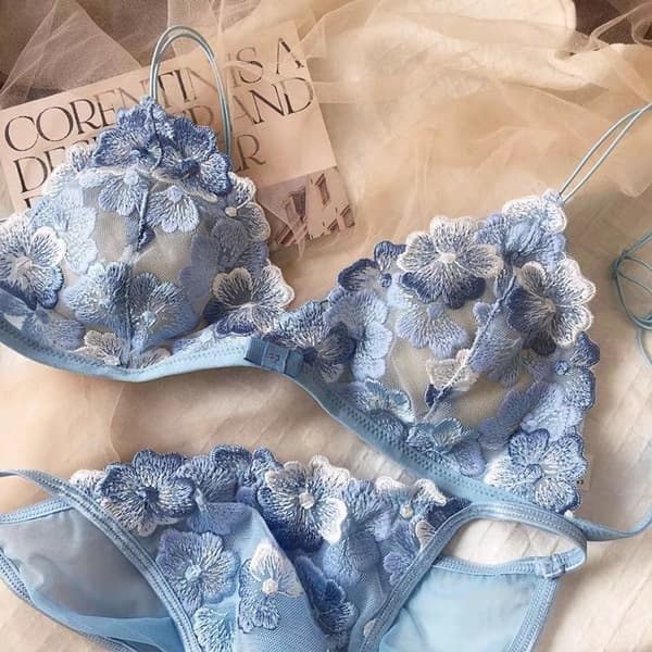 2 stk. fe-lingeriesæt undertøj BLÅ 34/75AB Blue 34/75AB