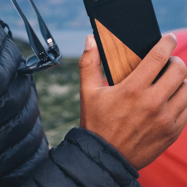 iPhone 11 Mobilskal Trä - Körsbär Läder Beige